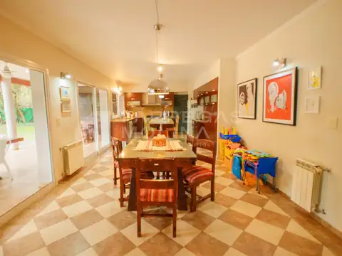 Casa en Venta en El Bosque, USD 620.000