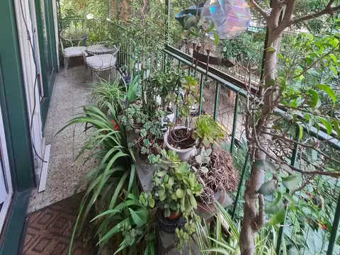 Depto 3 ambientes. Apto crédito. Frente con balcón