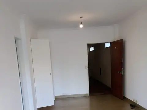 Departamento en Alquiler en Villa Ortuzar, $ 530.000