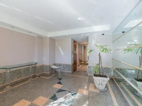 Departamento en Alquiler con 2 cocheras