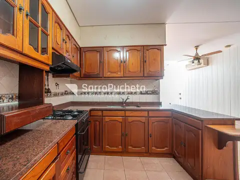 Venta casa 5 ambientes con playroom en Haedo Sur