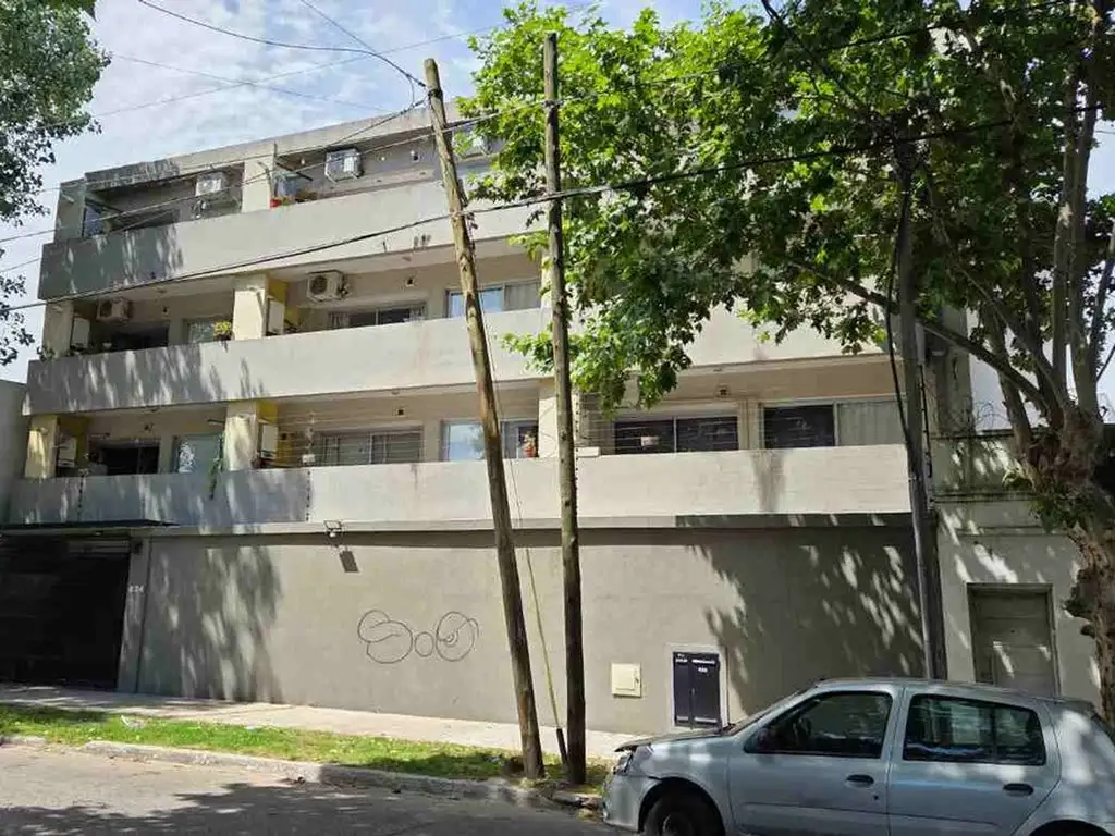 Chacabuco 700
