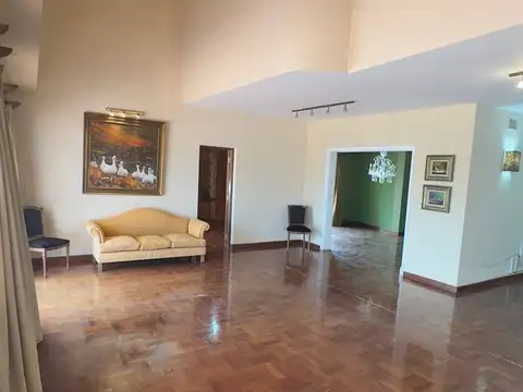 Venta Penthouse Macrocentro 5 Dorm Apto Crédito