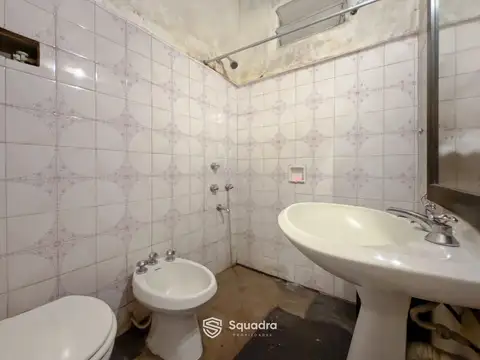 Casa 2 ambientes con 1 baño