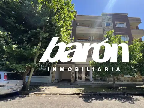 Departamento - Alquiler - Argentina, Lomas de Zamora - SARANDI 420
