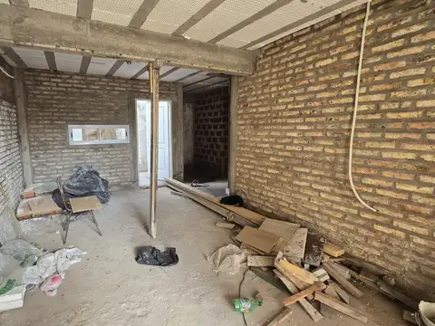 Depto Tipo Casa en Venta con 2 cocheras