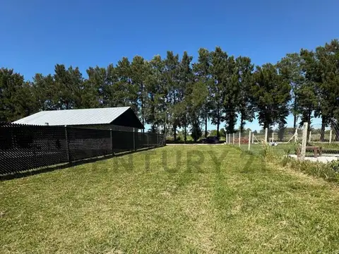 LOTE EN BARRIO SAN JOSE 1 - CALLE 32 Y 232 -