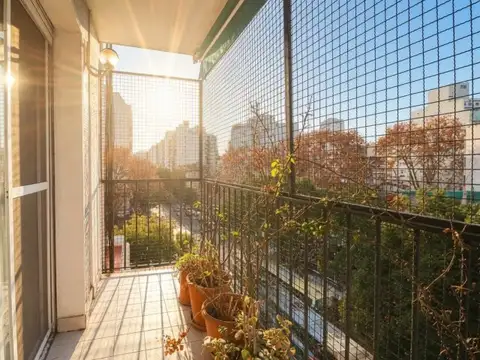 Venta Departamento 4 Ambientes C/ Dependencia y 2 Balcones | Apto Crédito