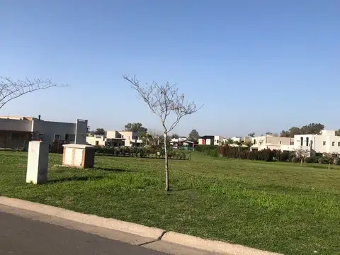 Santa Elena - Pilar del Este 100