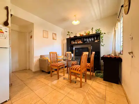 VENTA DPTO 3 AMB - VILLA CELINA C/ COCHERA 