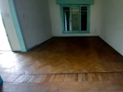 Casa en Venta en Quilmes, USD 75.000