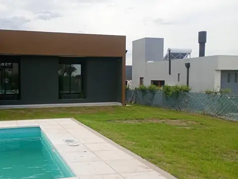 Casa de categoria a estrenar en Country Valle del Golf