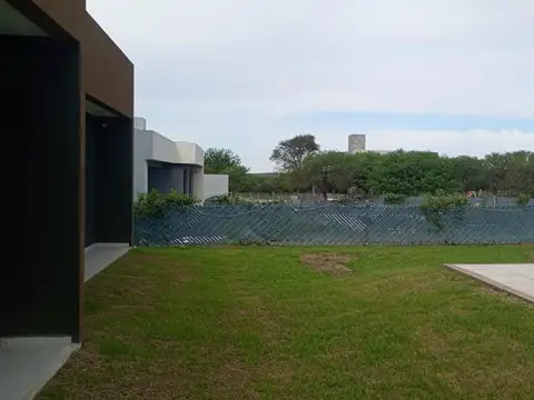 Casa en Alquiler A Estrenar