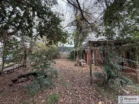 Lote con mejoras en venta a metros de Colectora Este, Zona Office Park, Pilar. Imperdible ubicación