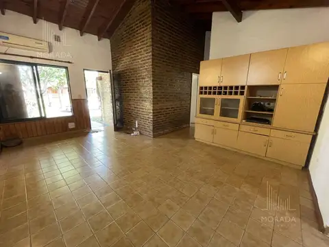 Casa 3 ambientes con 1 baño