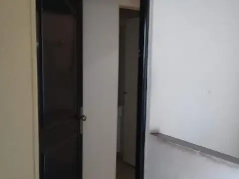 Departamento monoambiente escalera LA SIBERIA