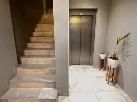 Conesa 1200, Piso 1