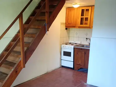 Depto Tipo Casa en Alquiler de 2 dormitorios
