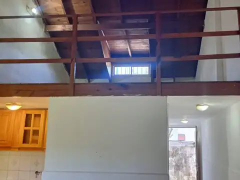 Depto Tipo Casa en Alquiler en Ituzaingo, $ 450.000