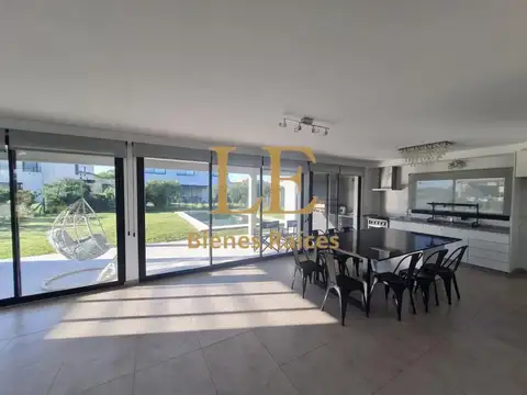 Casa en Venta al Noreste