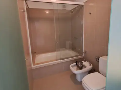Departamento 3 ambientes con 2 baños