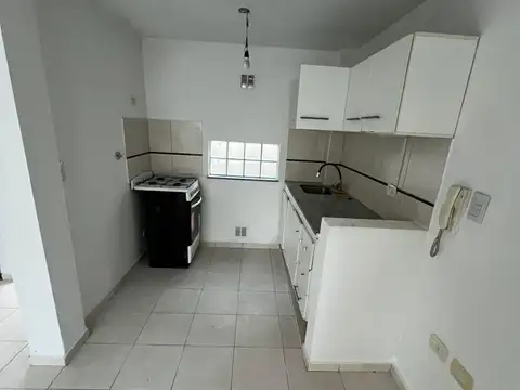 Casa en Alquiler con 1 cochera