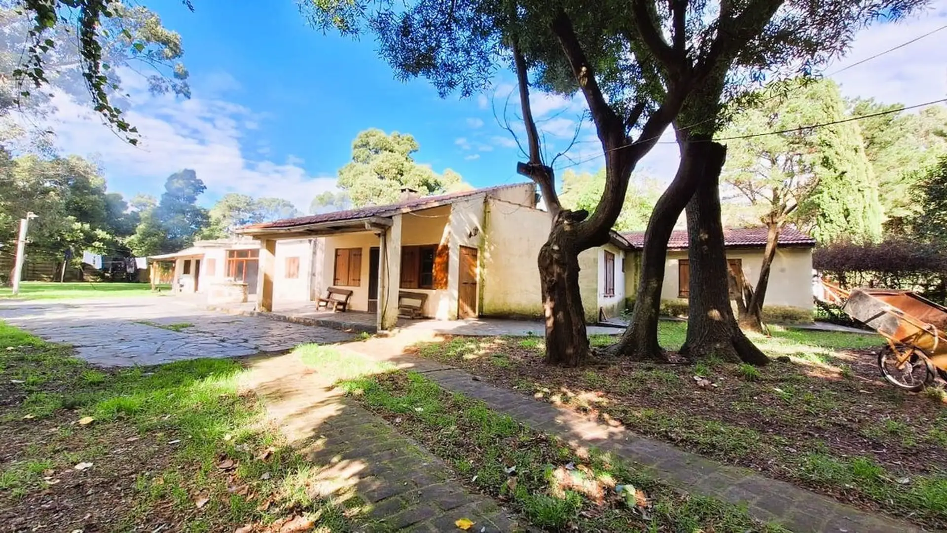 Venta Casa quinta 3 amb con quincho sobre ruta