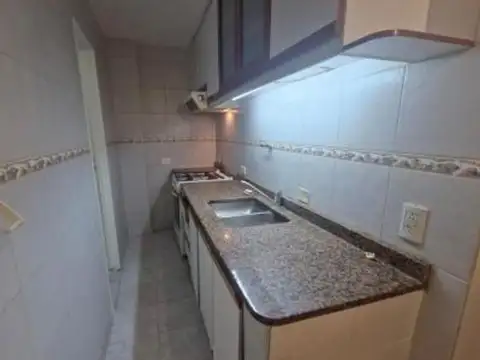 Departamento de dos ambientes -  edificio con rampa