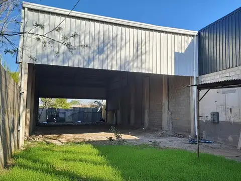 Galpon Sobre Acceso Oeste Ituzaingo