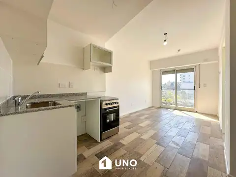 Cerrito y 1º de Mayo - Dpto de 1 Dormitorio Externo.