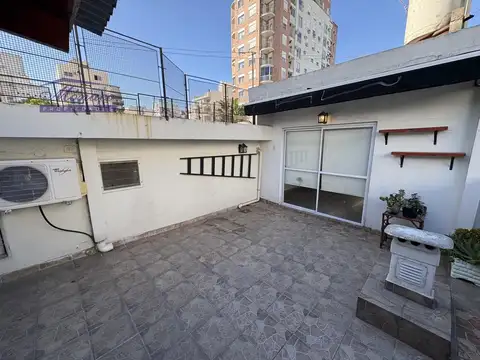 Excelente 3 amb. con terraza! Integramente Amoblado.