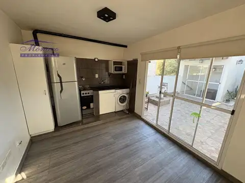 Depto Tipo Casa en Alquiler de 2 dormitorios