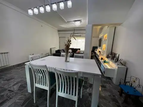 Casa en Venta en Villa Luzuriaga, USD 225.000