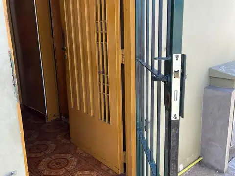 Depto Tipo Casa en Venta 45 años