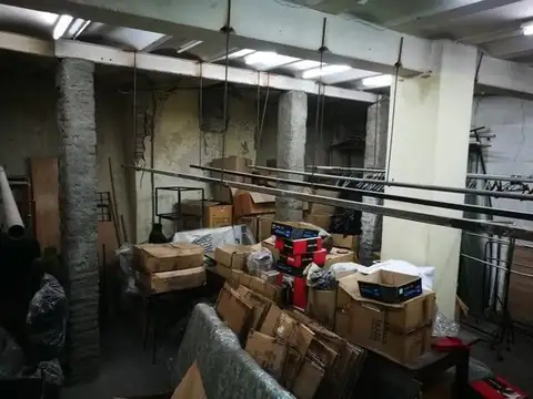 Galpon en Venta en Centro, USD 690.000