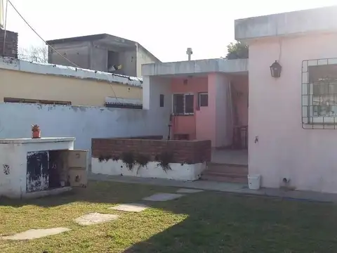 Casa De 4 Ambientes En Venta En San Miguel
