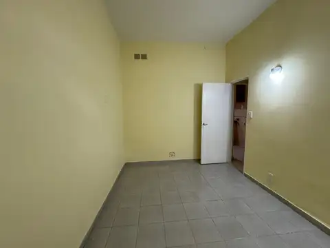 Departamento en Alquiler en Barrio Atalaya, $ 300.000