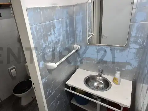 Local en Venta en Parque Chacabuco, USD 86.000