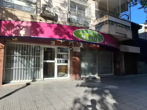 Local en Venta en Parque Chacabuco, USD 82.000