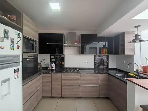 Depto Tipo Casa en Venta en Parque Avellaneda, USD 155.000