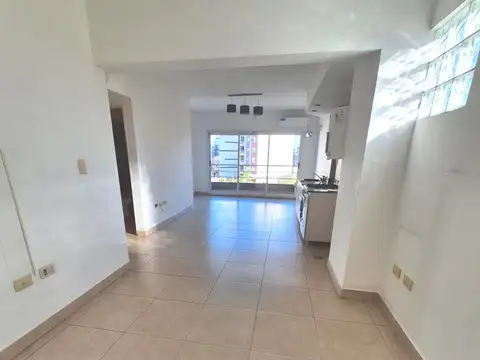 ALQUILER DE MONOAMBIENTE CONTRAFRENTE CON BALCON