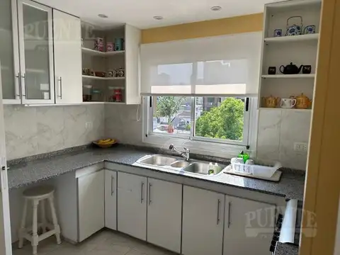 Departamento 5 ambientes con 2 baños