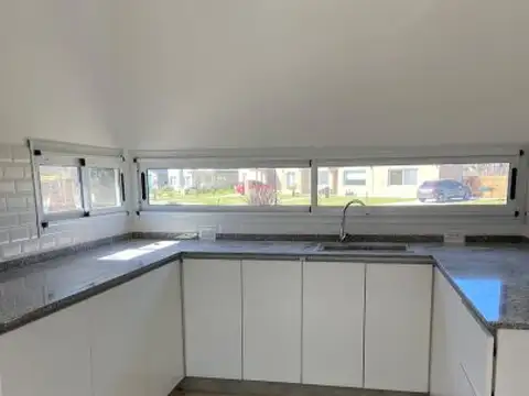 Casa en Venta en Pilar del Este - San Alfonso, USD 149.000