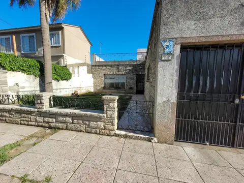 VENTA CASA DE TRES AMBIENTES EN WILDE