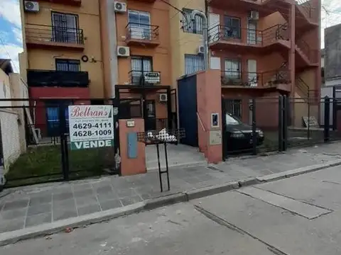 Poeta H. Forti  800 1°