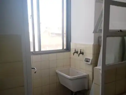 Departamento en Alquiler en Centro, $ 430.000