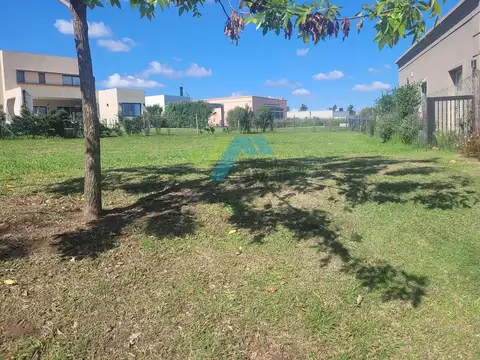 Terreno en Venta en Pilar del Este - Santa Lucia, USD 29.900
