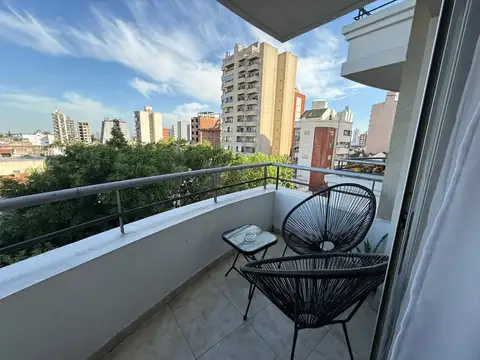 DPTO. 2 AMB AL FRENTE CON DOBLE BALCON LANUS ESTE