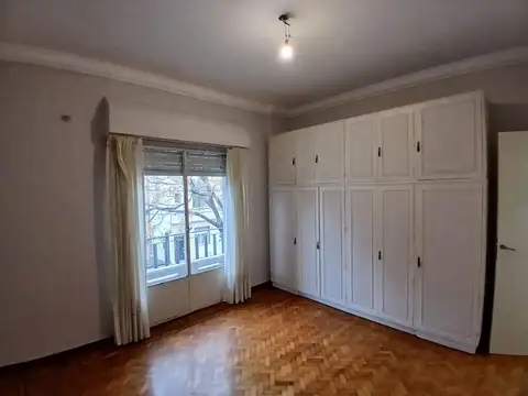 Depto Tipo Casa en Alquiler 55 años