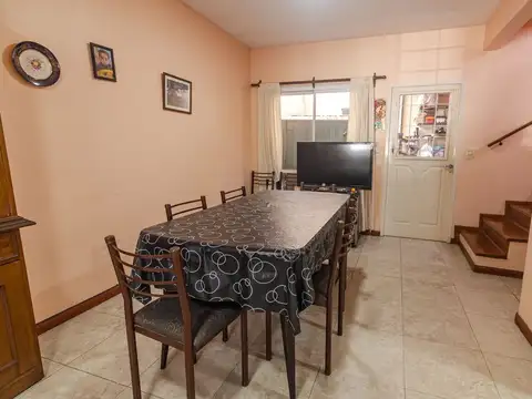 Depto Tipo Casa 3 ambientes con 1 baño